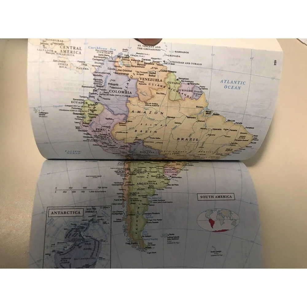 The World Almanac and Book of Facts‎ 2020 Paperback